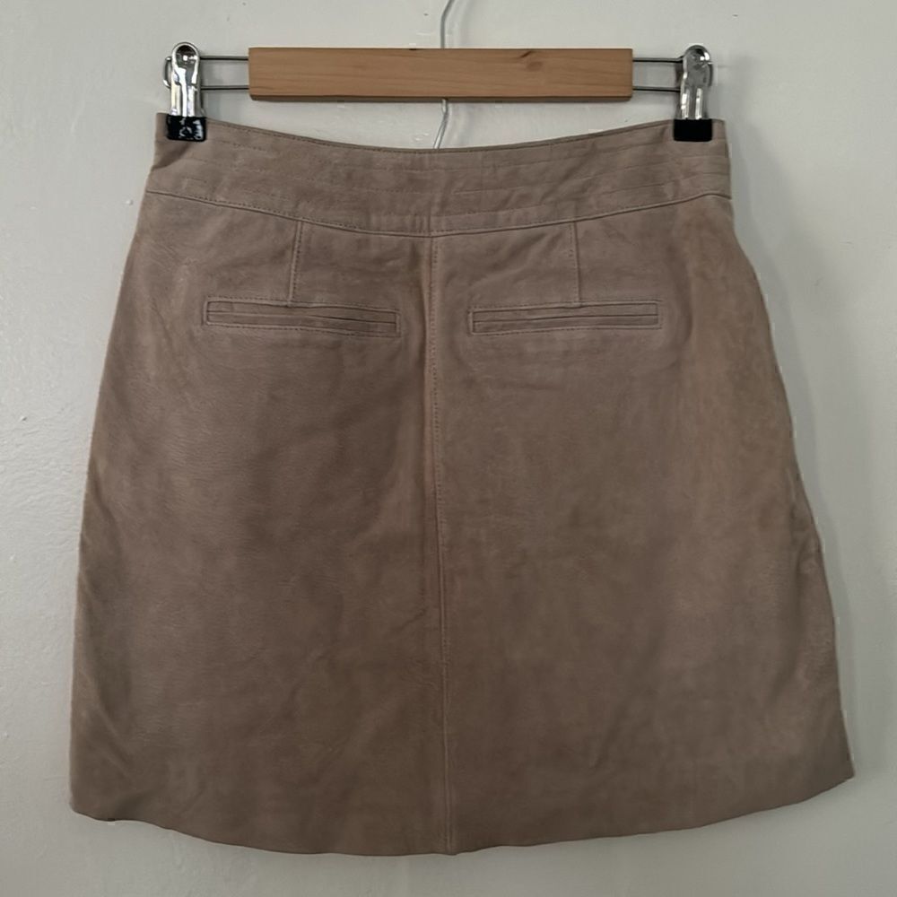 Blank NYC 100% Suede Light Beige Skirt NWT - Picture 5 of 8